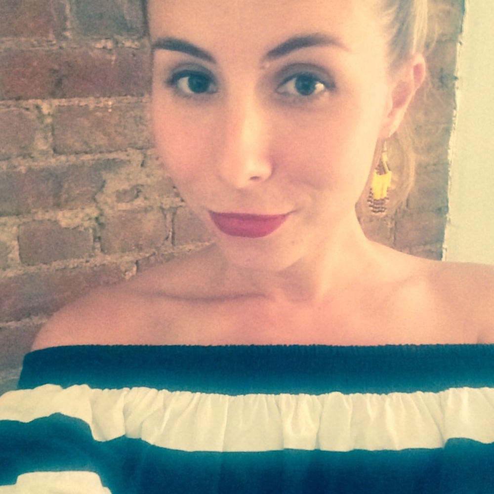 Meet your Posher, Elena